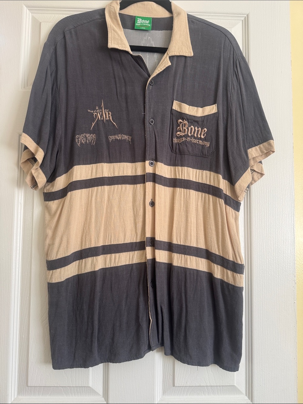 Bone Two-Tone Short Sleeve Button-Down Shirt in Black & Tan